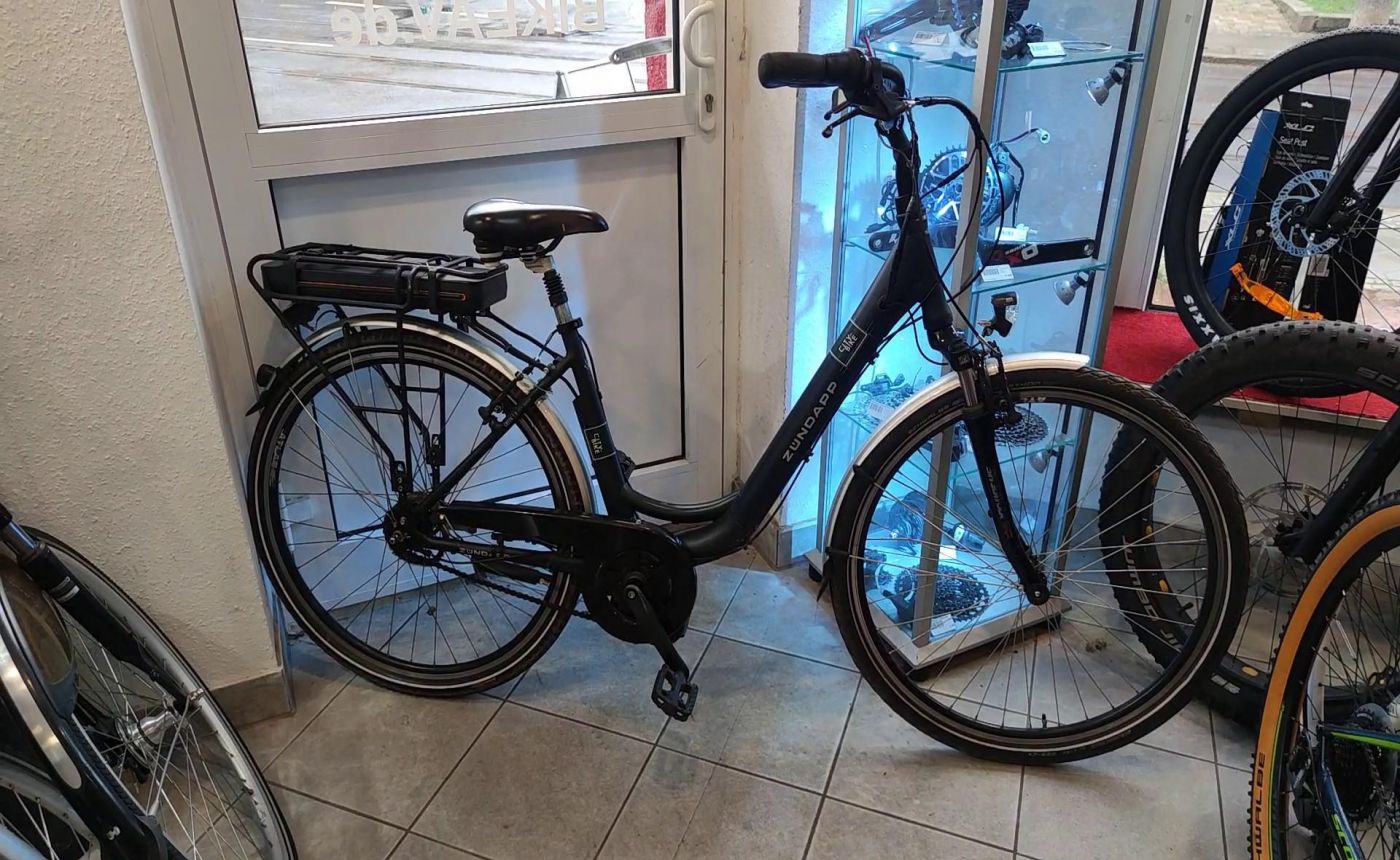 Zündapp City Bike *28 Zoll, Lichtanlage Batterie, Sram Nabe, V Brake