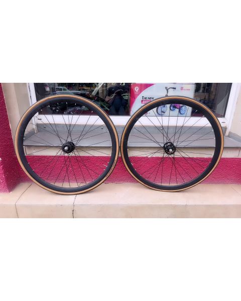 Santafixie Laufradsatz *Mandel 28 x 25-622, 700x25C, HR Fixie Ritzel