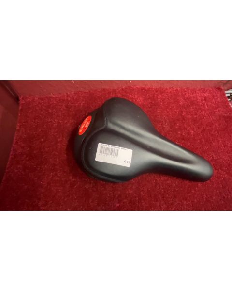 Monza Air Lastomer Sattel 